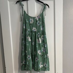 SO Green Floral Midi Dress